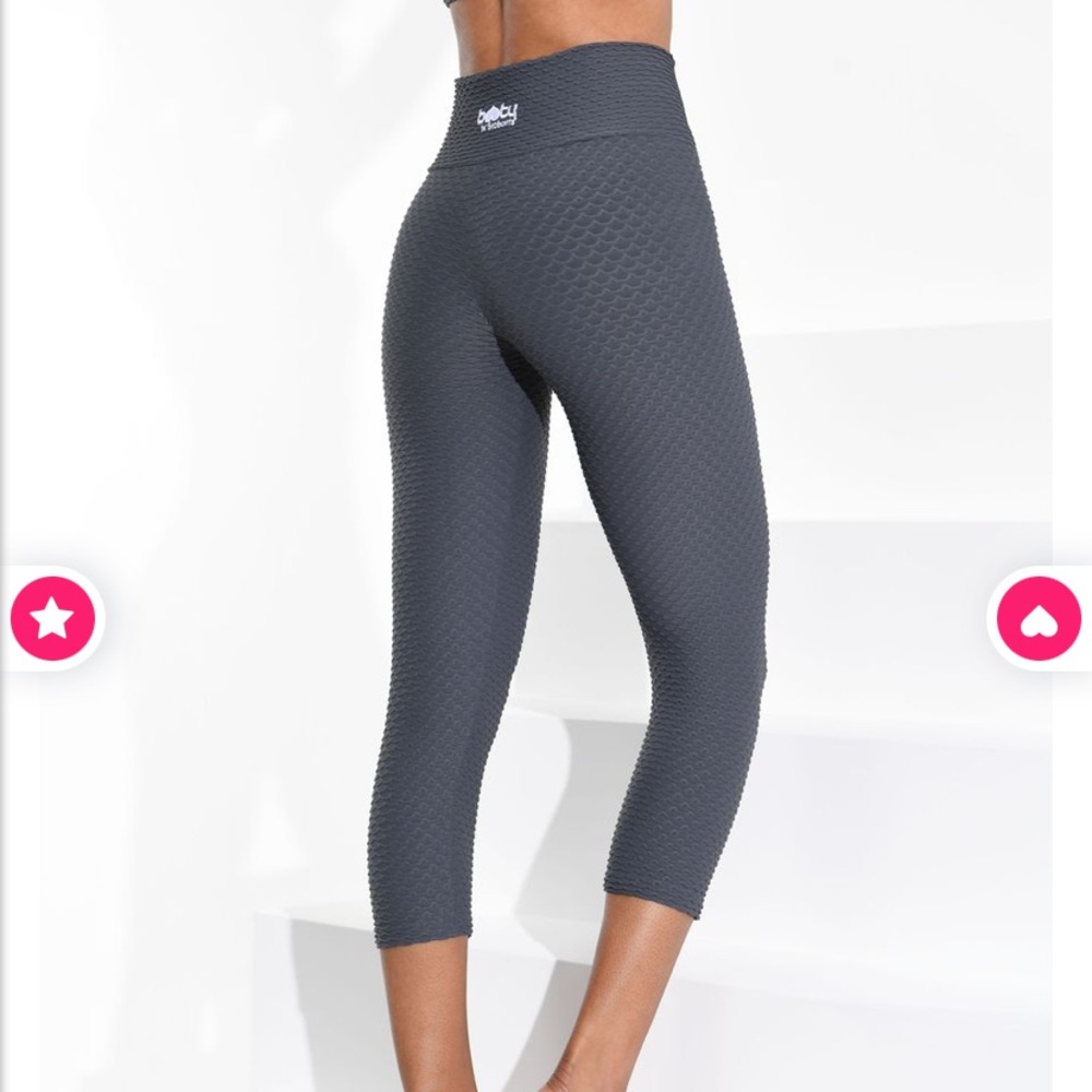 Booty by Brabants Cropped Dark Gray Crocos